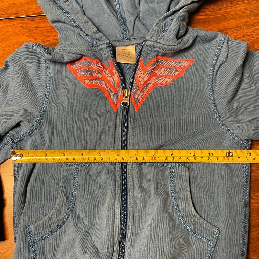 Hanna Andersson Grey/light Blue Hoodie wonder woman Collab kids size 4/100cm